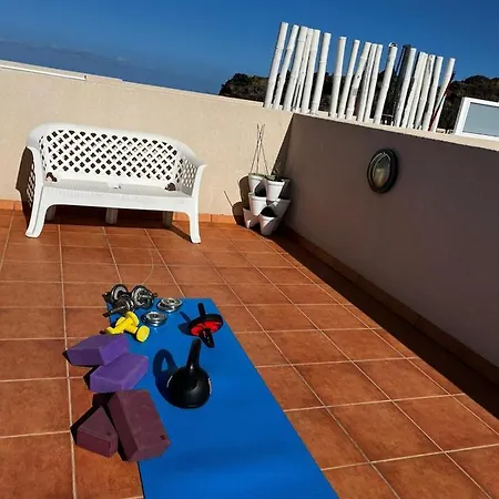 Acogedor Y Amplio Apartamento En Puerto Santiago Apartamento *